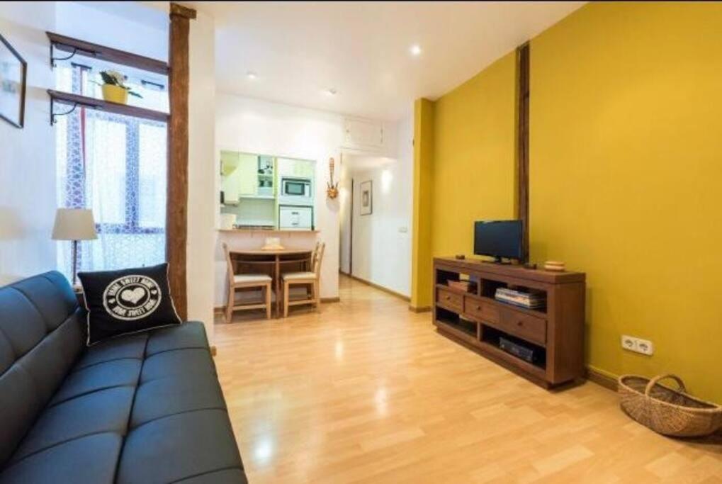 Luminoso Apartamento En Lavapies-Tirso De Molina Appartement Madrid Buitenkant foto